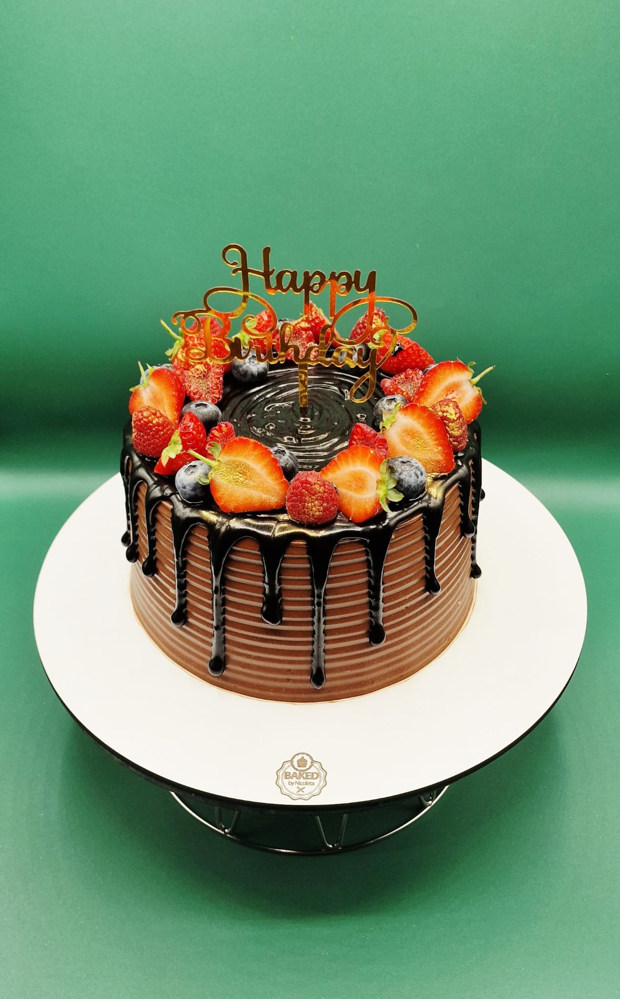 Bespoke custom celebration cake for Gentlemen & Milestones handcrafted by Nicoleta